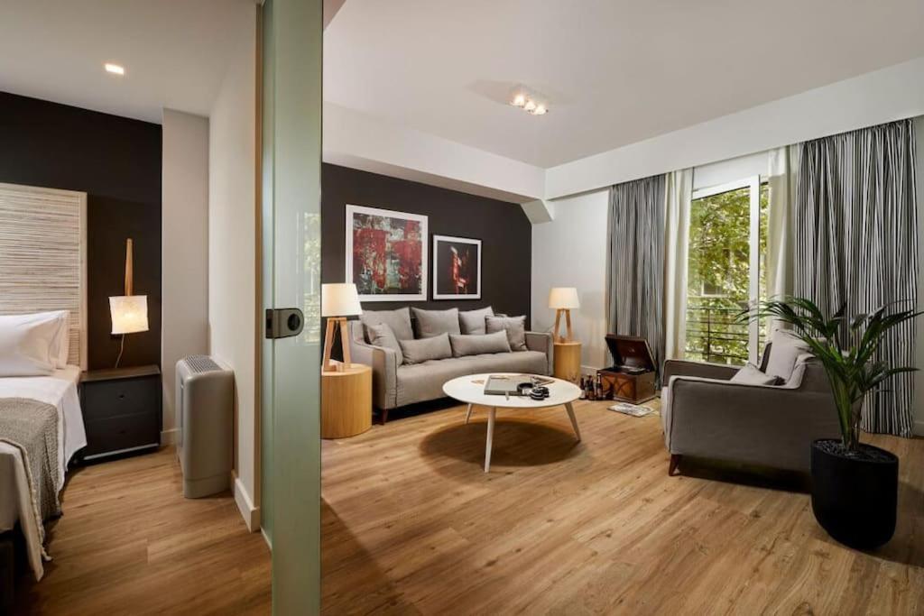 Viola Comfort Suite Athènes Extérieur photo