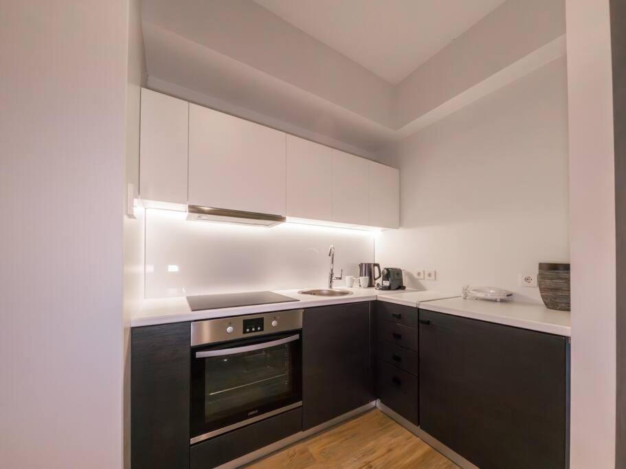 Viola Comfort Suite Athènes Extérieur photo