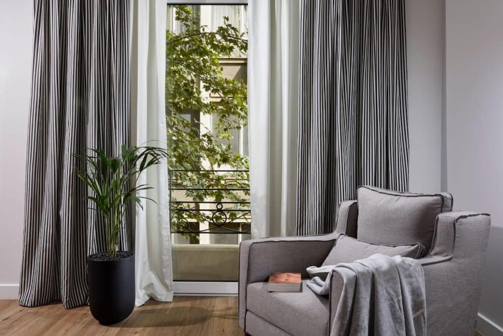 Viola Comfort Suite Athènes Extérieur photo