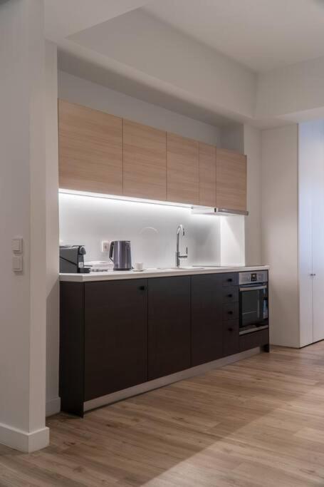 Viola Comfort Suite Athènes Extérieur photo